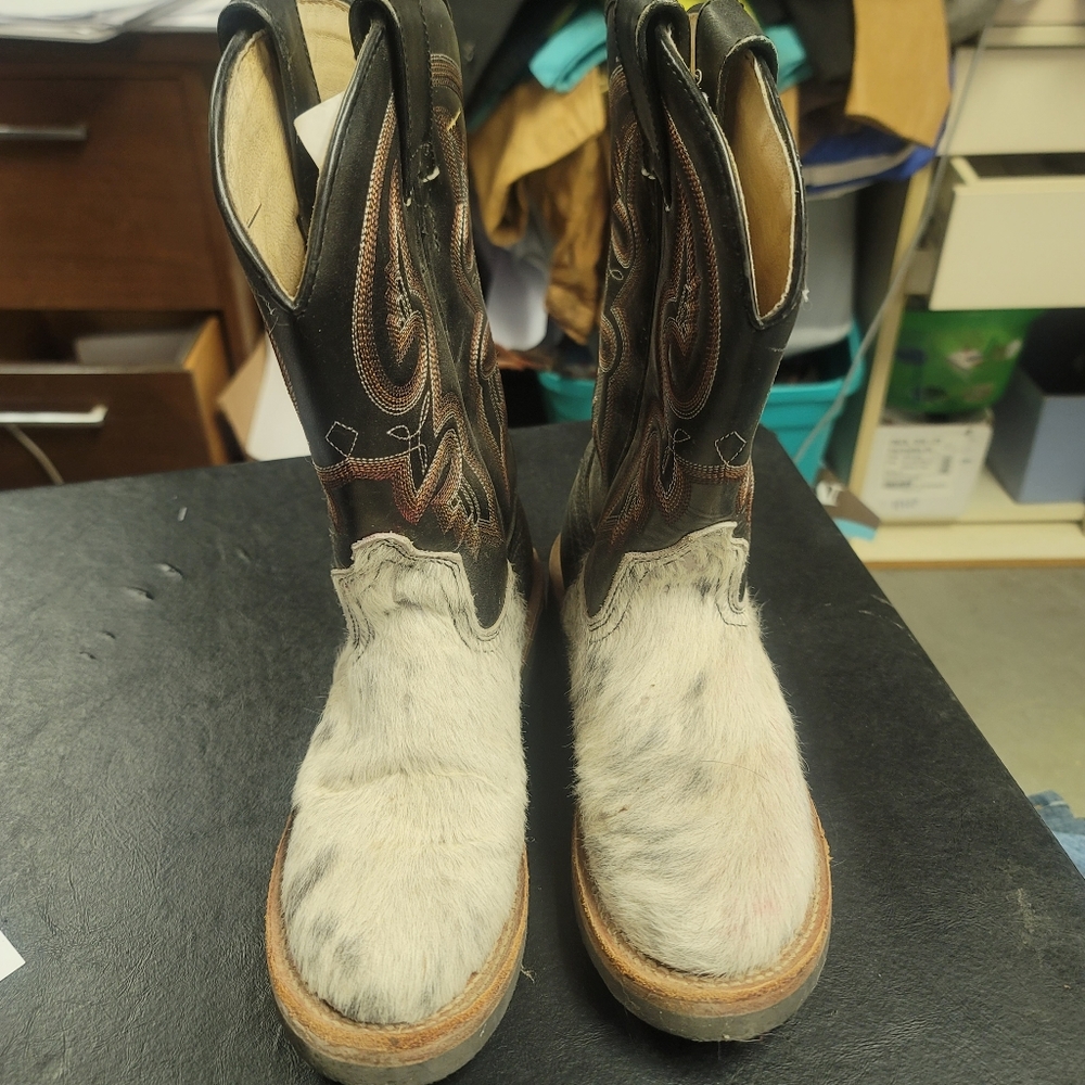 Roper Cowboy Boots 5.5B